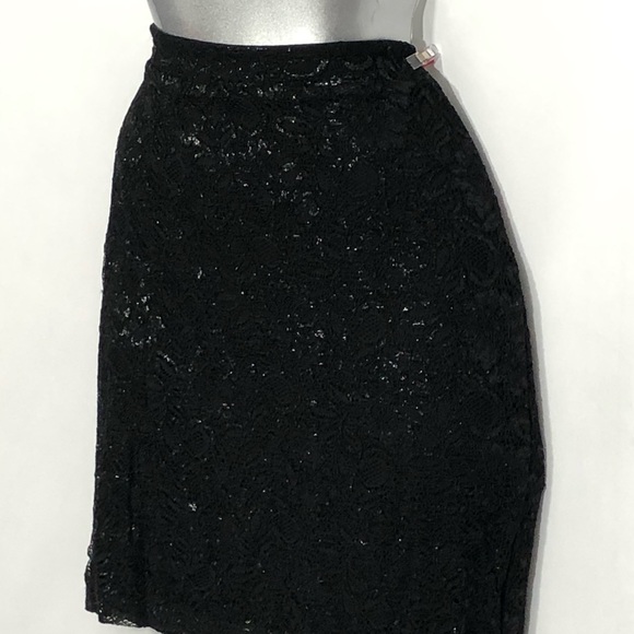 H&M black lace with metallic thread mini - Picture 3 of 8